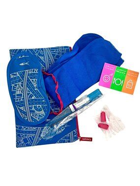 Emirates Blue Toiletry Travel Kit Eye Mask Socks Toothbrush Earplugs